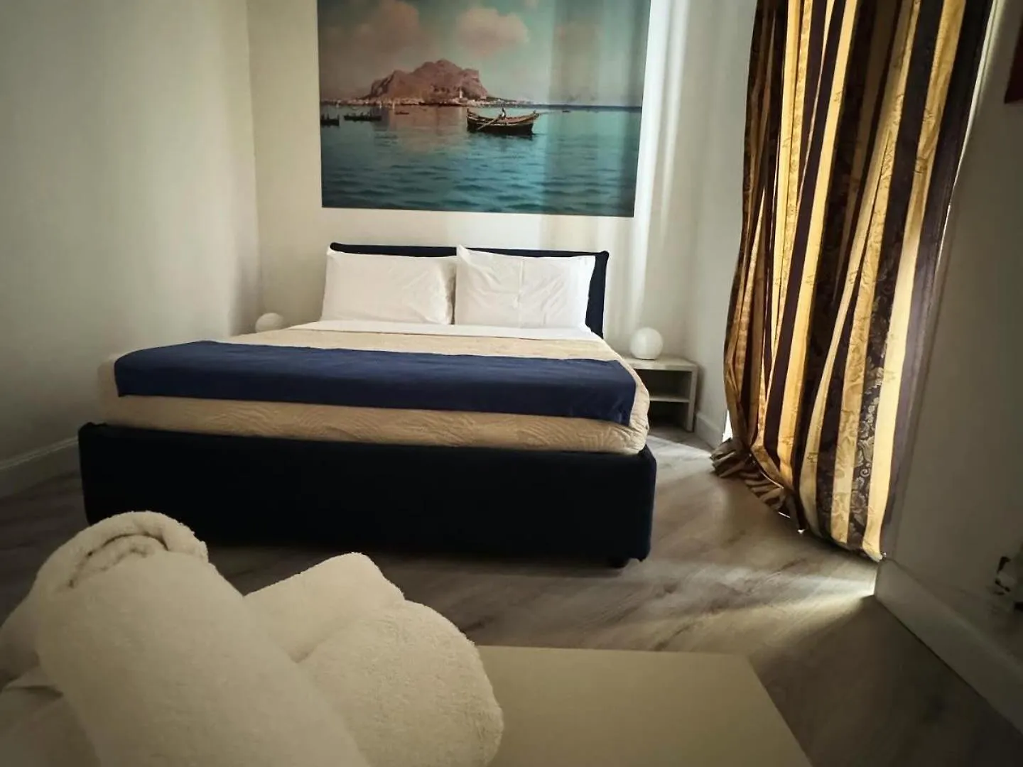 Apartment Caminneci Palace & Rooms Palermo Italy